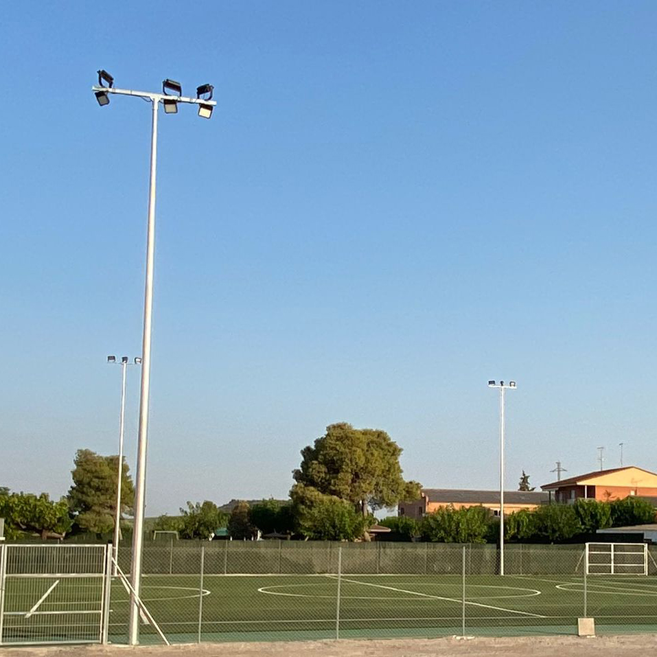 Instalaciones Eléctricas de iluminación en el estadio de Futbol en Arbeca